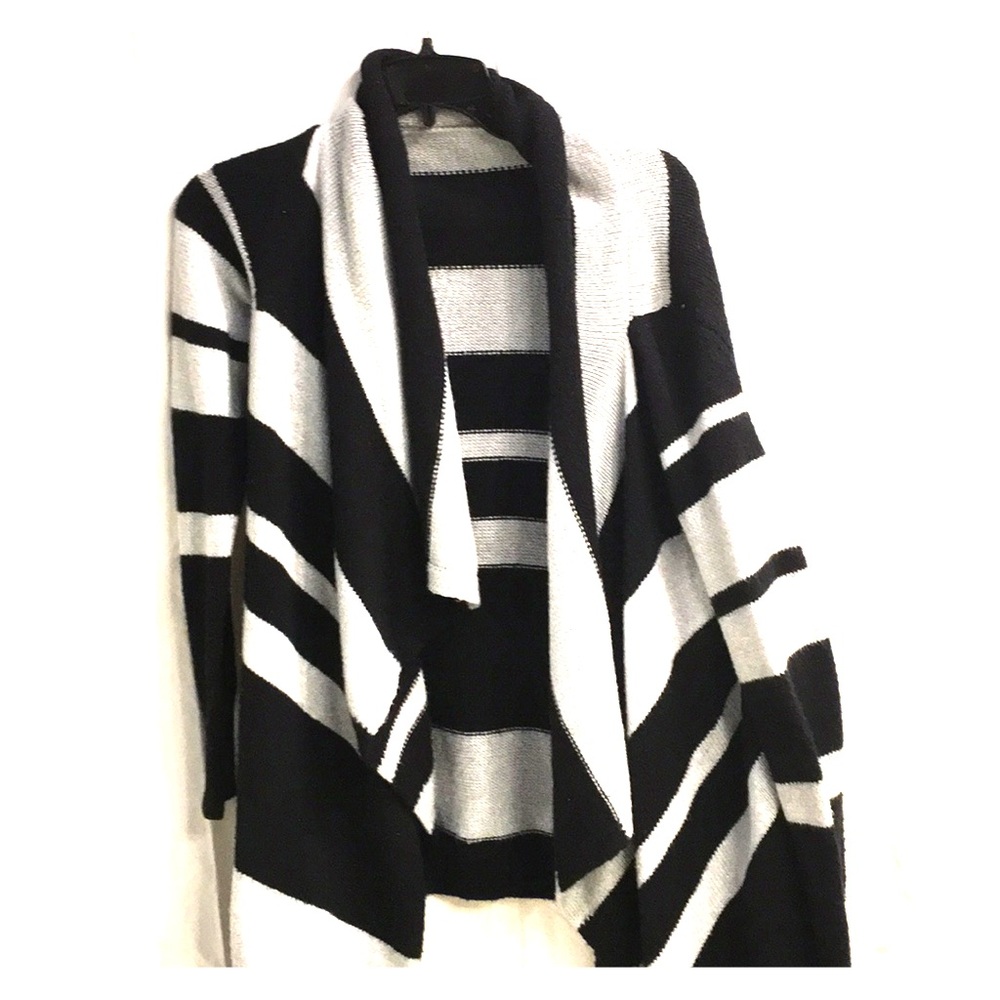 Old Navy Women’s Small Long Sleeve